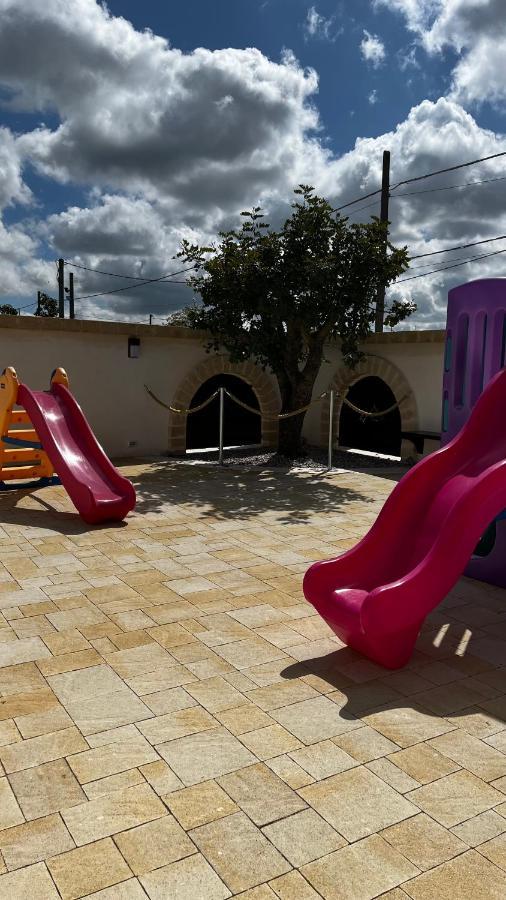 לינה וארוחת בוקר מרטינה פרנקה Quei Trulli Divini מראה חיצוני תמונה